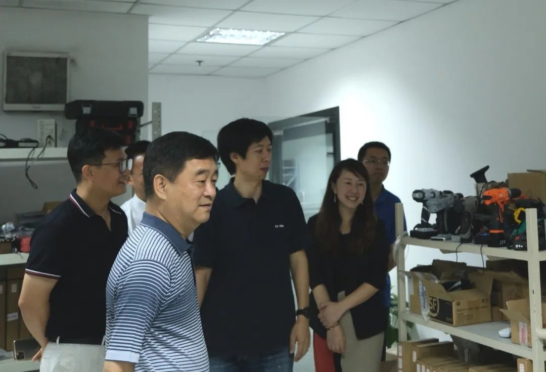 喜提西安電子科技大學微電子學院最佳就業(yè)合作伙伴獎